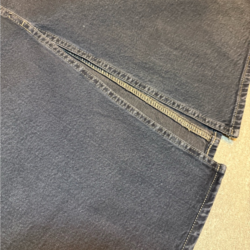 NWOT Women's High-Rise
Denim Midi Skirt -
Universal Thread™ Black
Wash 14 - Picture 9 of 10